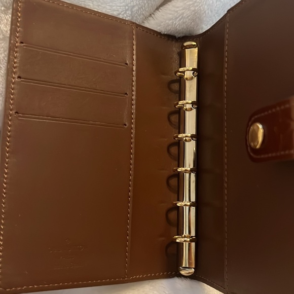 Authentic Louis Vuitton Vernis Agenda - Picture 5 of 13